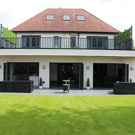 Modern Spacious House - Sleeps 16, Free Parking, Sun Terrace Nuneaton Exterior photo