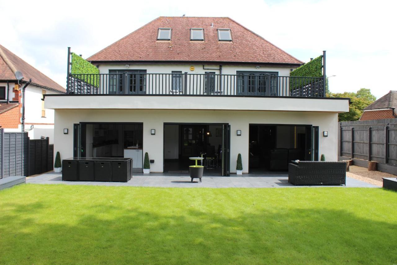 Modern Spacious House - Sleeps 16, Free Parking, Sun Terrace Nuneaton Exterior photo